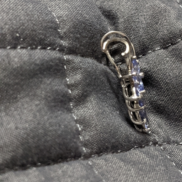 Silver Tanzanite multi stone pendant - Picture 4 of 4